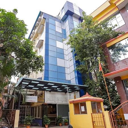 Fabhotel Savi Inn - Nr Mantri Square Mall